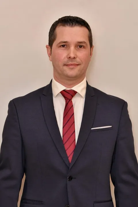 Instructor Andrei Dzițac